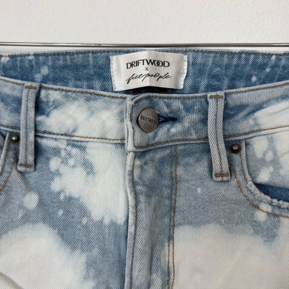 Free People High Rise Driftwood Farrah Embroidered Flare Jeans - Like New! - Picture 5 of 9